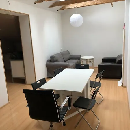 Penthouse In Central Appartement